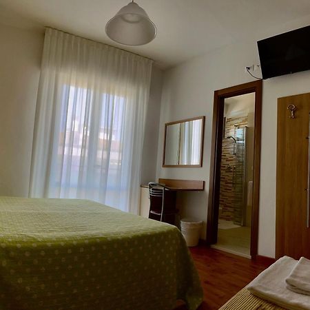 Hotel Galles Jesolo Exterior photo
